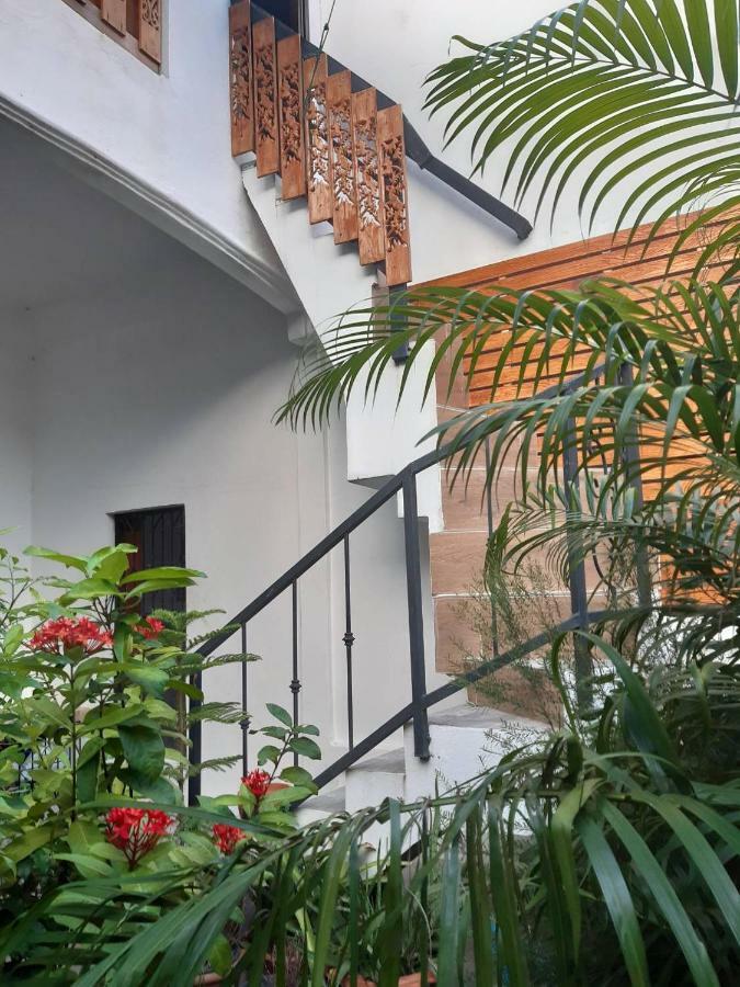 Appartamento A & P House Bangkok Esterno foto