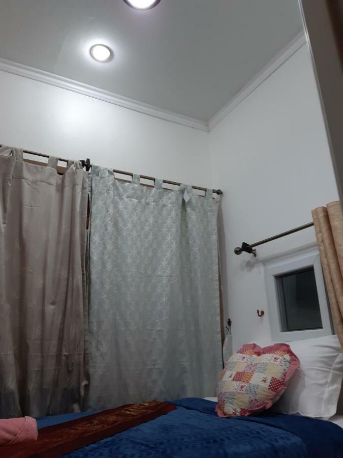 Appartamento A & P House Bangkok Esterno foto