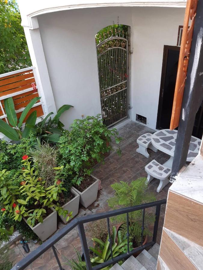 Appartamento A & P House Bangkok Esterno foto